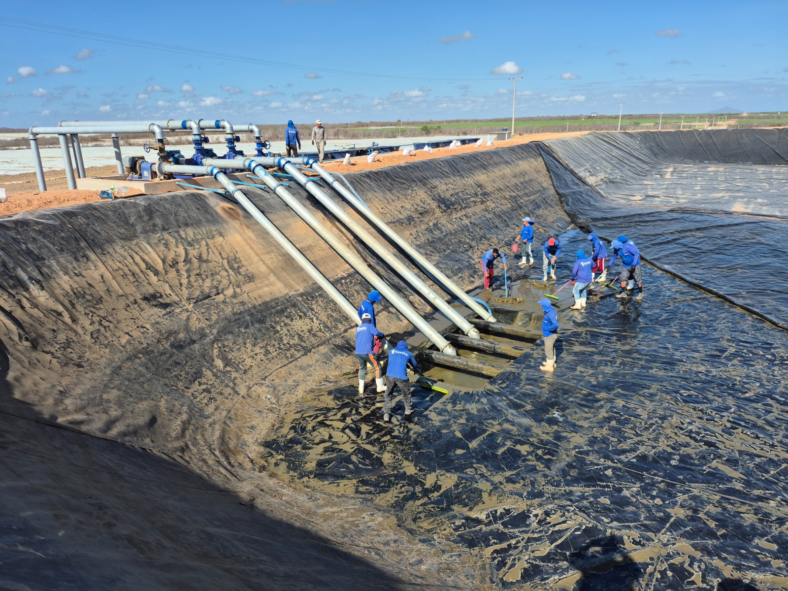 Tanque de Fluidos 3